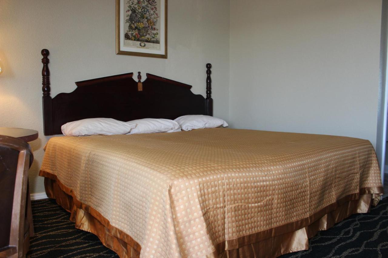 Budget Inn มัสโคกี ภายนอก รูปภาพ